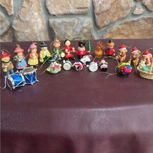 Vtg miniature Christmas ornaments